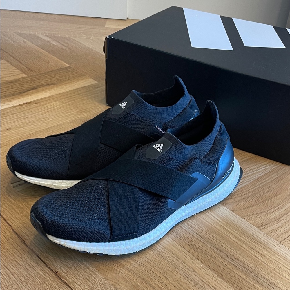 NWOT - adidas Ultraboost shoes